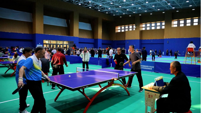 面有不俗表 面有不俗表