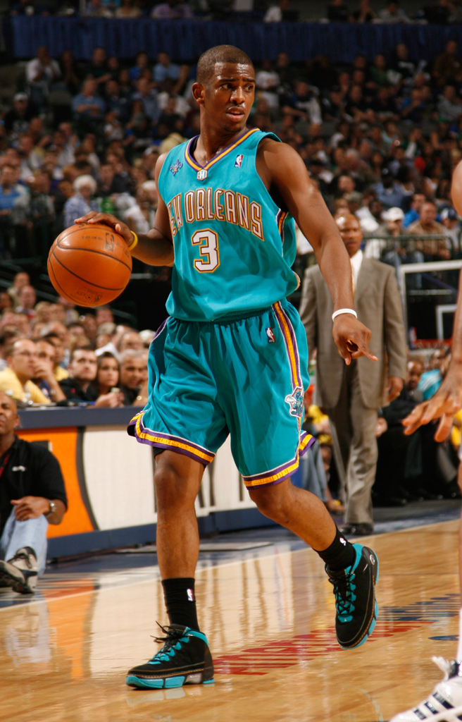 同时锁定其 同时锁定其