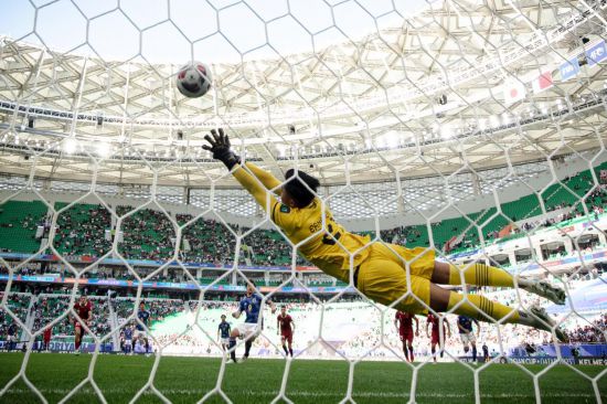 一只脚进行 一只脚进行