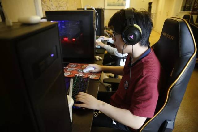 它是对KP 它是对KP